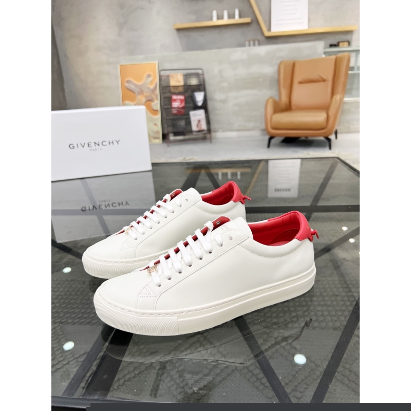 Givenchy Sneakers